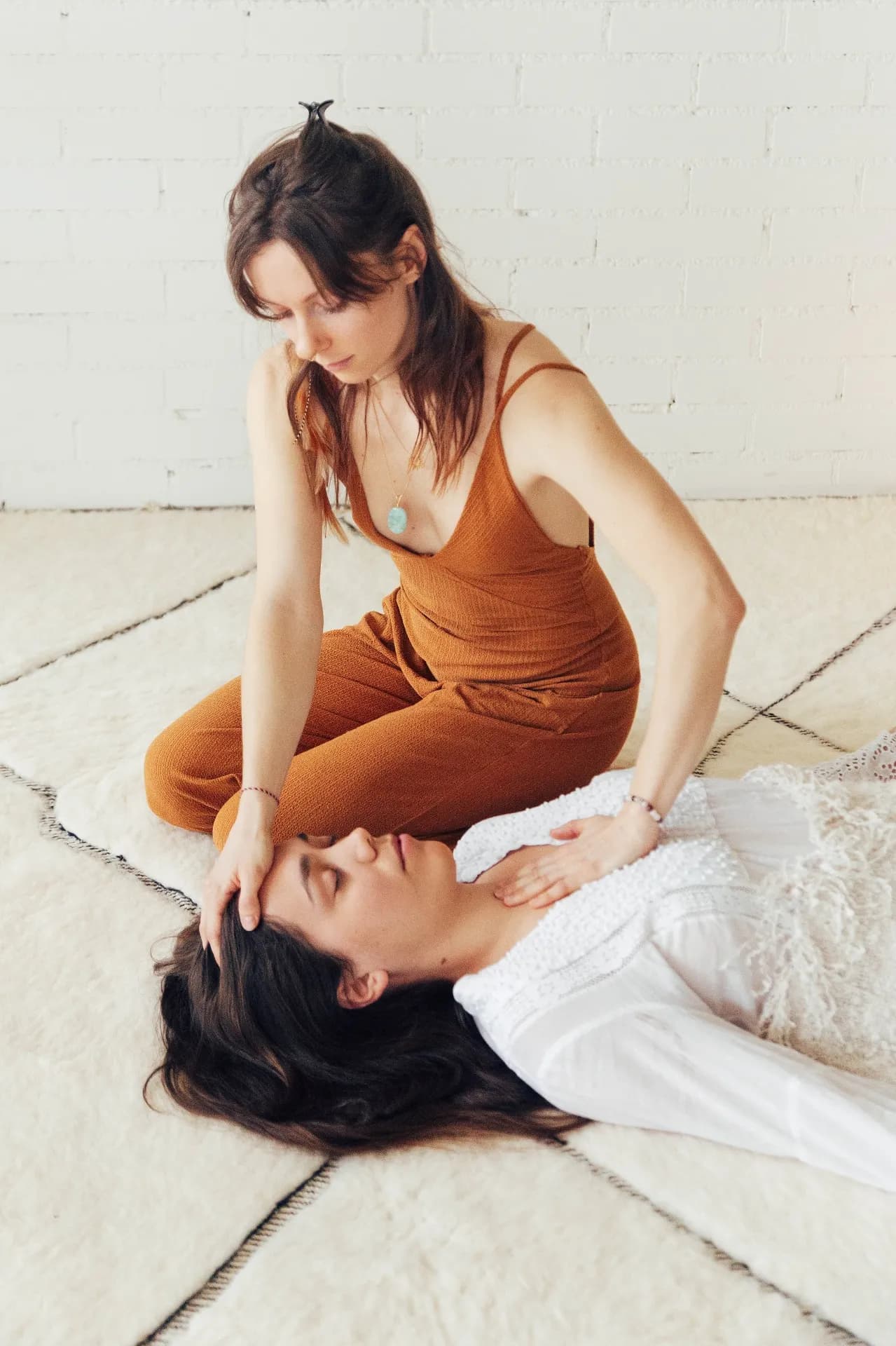 Professionelle Reiki-Behandlung mit sanfter Energiearbeit